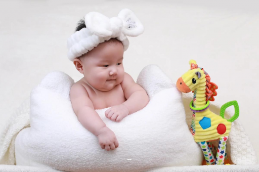 香港宝宝发烧有眼屎 香港宝宝发烧有眼屎