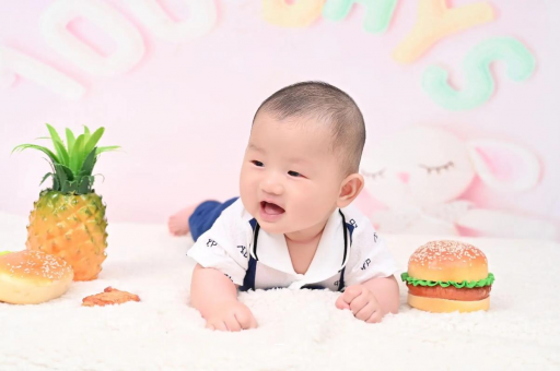 香港两岁八个月宝宝身高