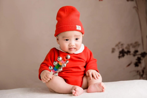 香港六个月宝宝总是摇头 香港六个月宝宝总是摇头